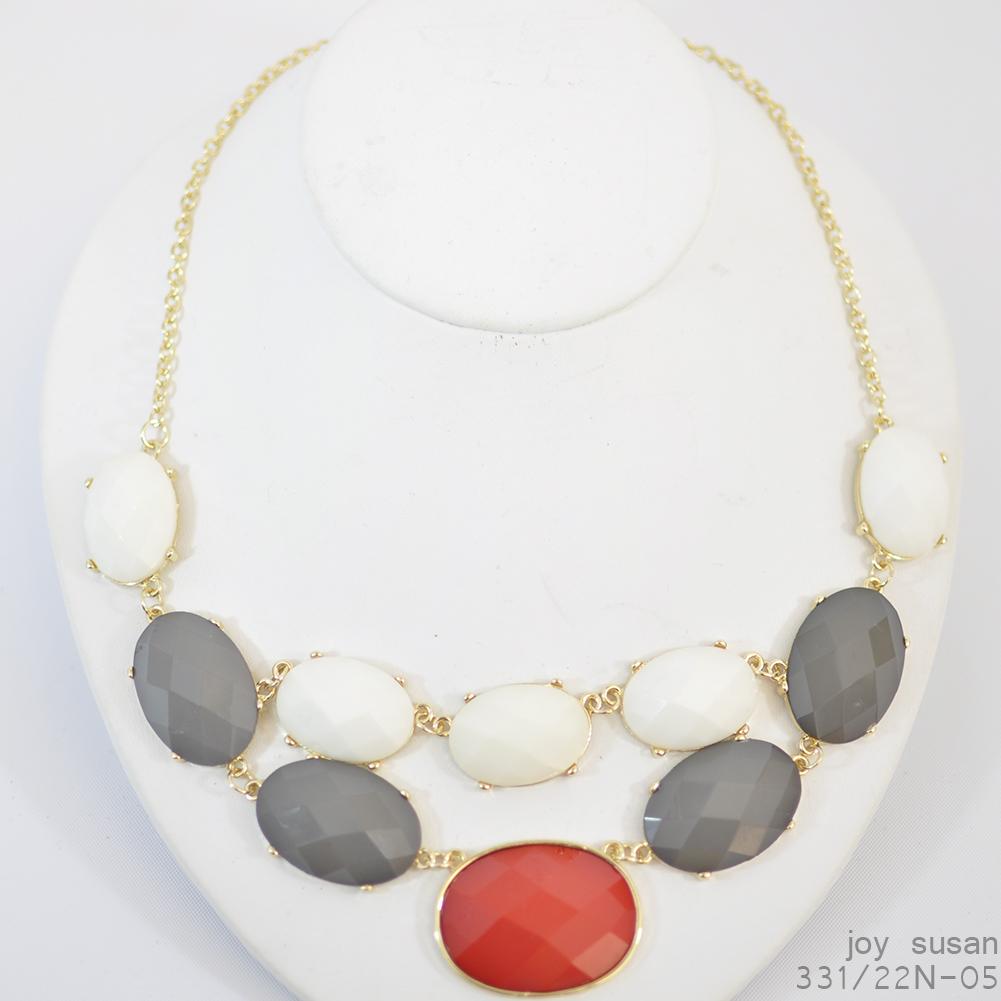 Chicklet Necklace