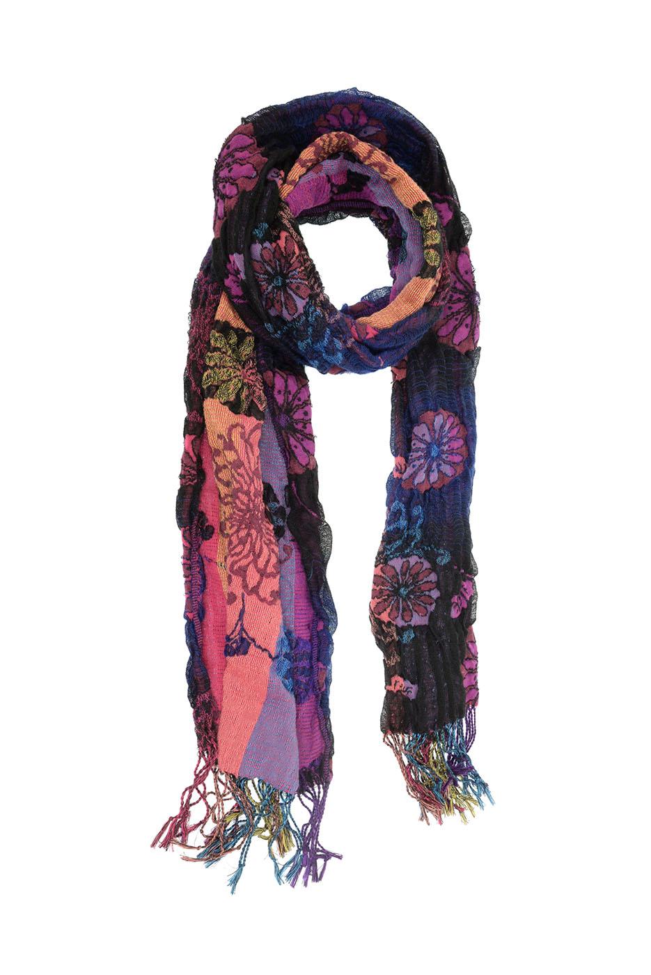 Scattered Daisy Scarf