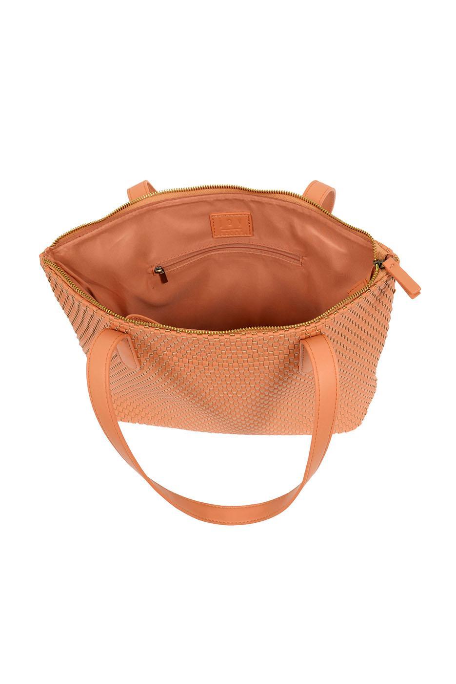 L8111-32 Coral image 3