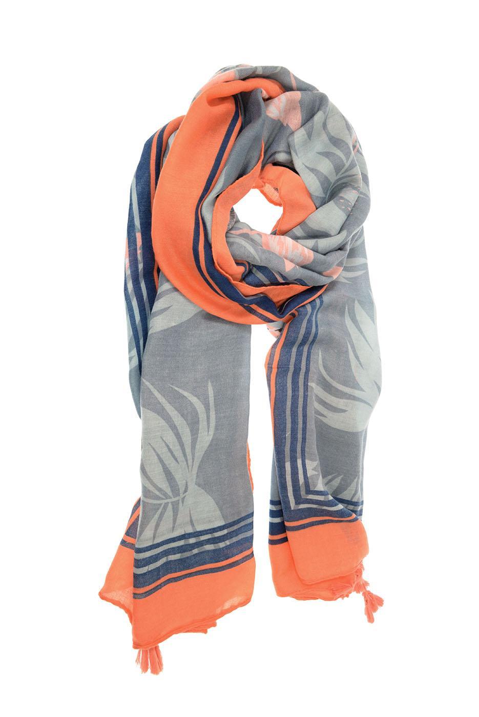 Flamingos in Paradise Scarf